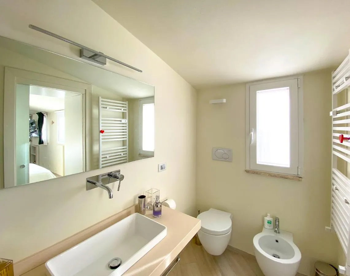 Casina Tuareg Villa Livorno Italy
